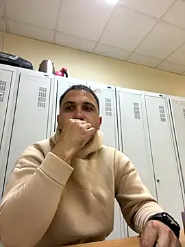 Snapshot of Mahrovmaxim chatting on November 1, 7:12 am Mahrovmaxim online show from November 1, 7:12 am