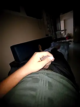 Snapshot of kartik_12098 chatting on October 31, 9:23 am kartik 12098 online show from October 31, 9:23 am