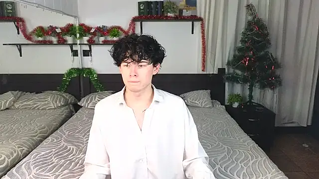 Cute Mike online show from January 11, 1:04 pm