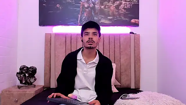 Timothe Evans online show from January 15, 4:27 am