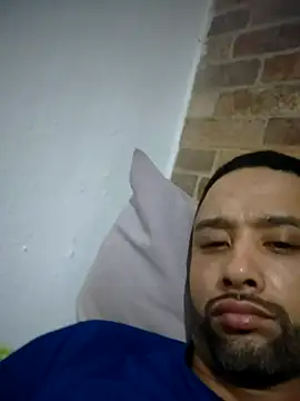 wellpauduro1994 online show from October 9, 2:38 am