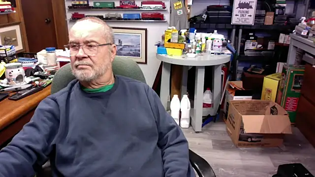 Jcaspen online show from February 12, 2:23 pm