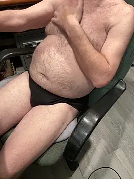 Jcaspen online show from April 3, 6:15 pm