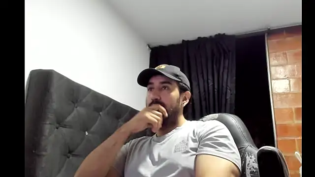 coolfriki online show from January 19, 2:36 am