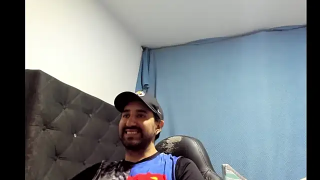 coolfriki online show from January 9, 5:13 am