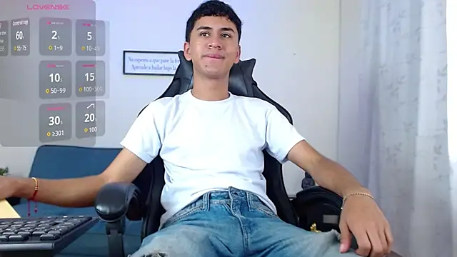 Alancum7 online show from February 18, 1:09 pm