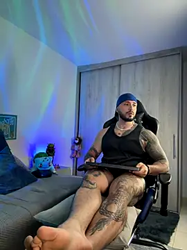 Dave-Max01 online show from November 20, 3:06 am