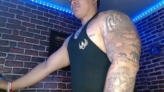 jordan bigcock  online show from February 6, 6:43 am