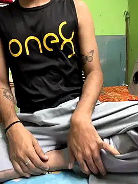 foxythebold online show from December 16, 5:42 pm