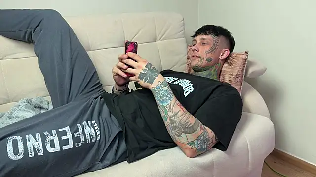 Anubisgods online show from April 7, 6:57 am