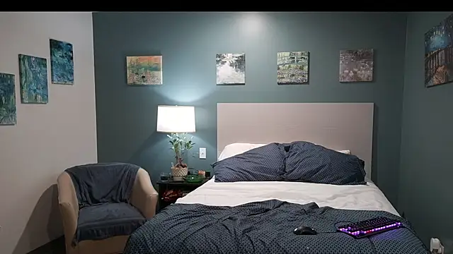 Fuck-Buddy-4U online show from November 4, 3:40 am