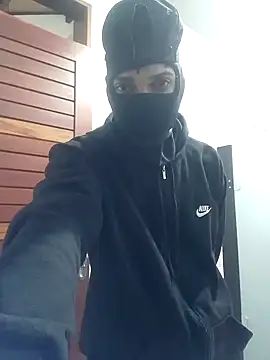 Morenopauzudogostoso online show from October 9, 5:45 am