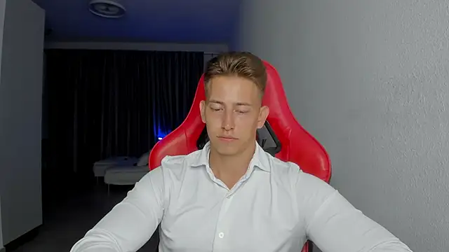 find0m master online show from November 6, 11:19 pm