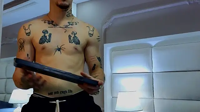 JacobRhude  online show from October 14, 8:05 pm