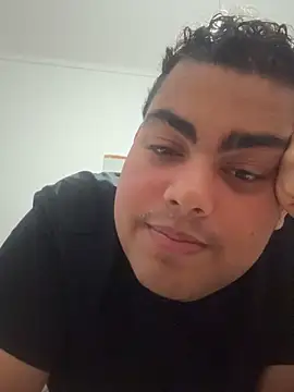 Snapshot of AngelBrazil546 chatting on October 21, 6:00 pm AngelBrazil546 online show from October 21, 6:00 pm