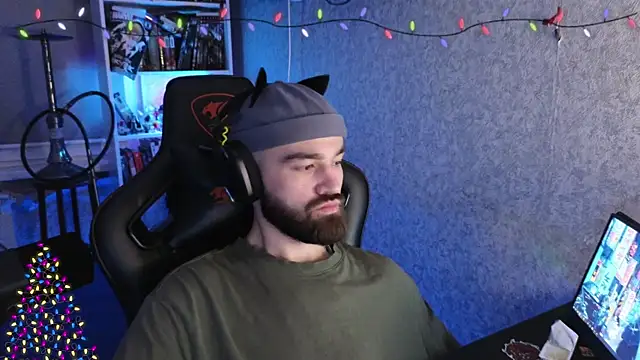 Nik Namee online show from January 13, 8:35 pm