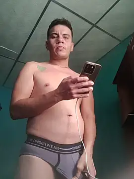 Aturo77 online show from December 3, 7:53 pm