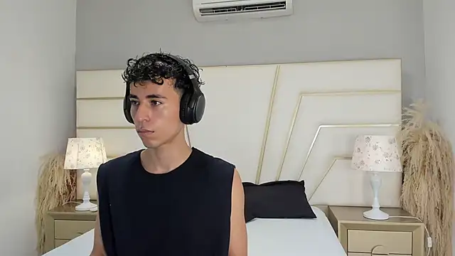 Zahir Ashar online show from October 13, 11:16 am