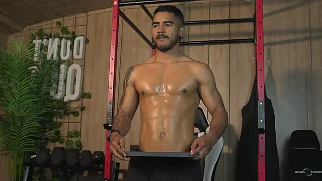 Reik Vonn online show from March 6, 12:57 pm