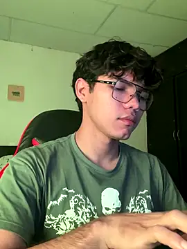 Im Camii online show from December 18, 10:28 pm