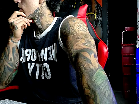 Molotov Explosive online show from January 10, 6:34 pm