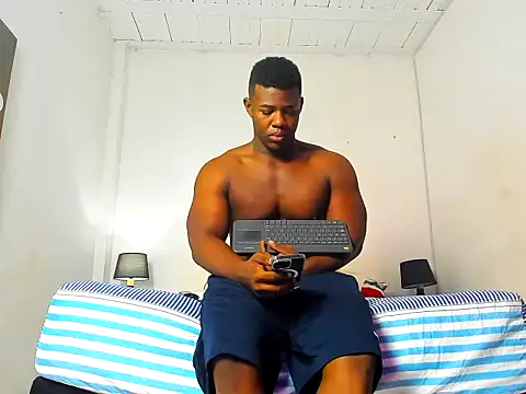 Snapshot of Michael_smitht chatting on October 26, 9:06 pm Michael smitht online show from October 26, 9:06 pm