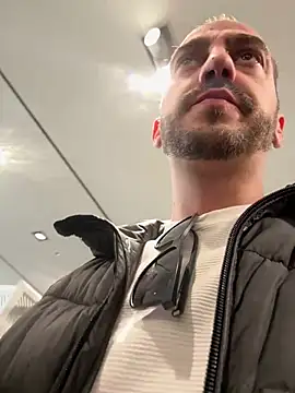 AlexGogo23 online show from March 3, 1:29 pm