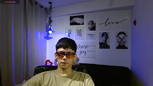 AmethystShadow17 online show from March 9, 7:41 pm