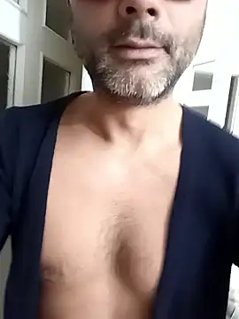 koruhkn online show from March 31, 9:27 pm