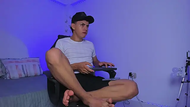 Axel Cody  online show from November 5, 12:29 pm