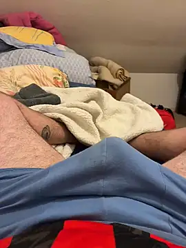 creamydeluxe online show from March 13, 1:19 pm