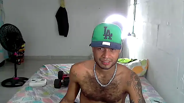 AXionX online show from February 8, 3:01 am