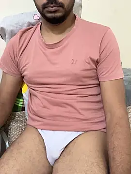 Handsome8677 online show from November 17, 8:39 am