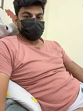 Handsome8677 online show from January 14, 2:11 pm