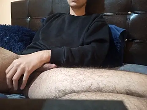 esmermoon online show from January 9, 12:16 am