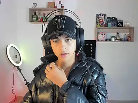 Alejo Desire online show from November 8, 12:58 am