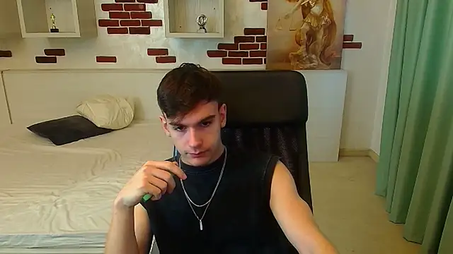 BradyFlint online show from November 23, 9:53 am