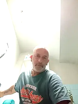 Ptitcouic online show from October 19, 8:28 am