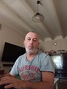 Ptitcouic online show from October 28, 9:56 am