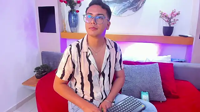 JohnBelRose online show from January 8, 8:03 pm