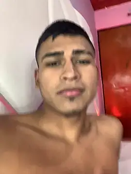 Emiliano Reyes online show from January 15, 4:27 am