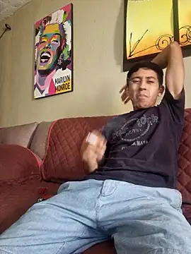 Pedropuente200 online show from March 2, 9:33 pm