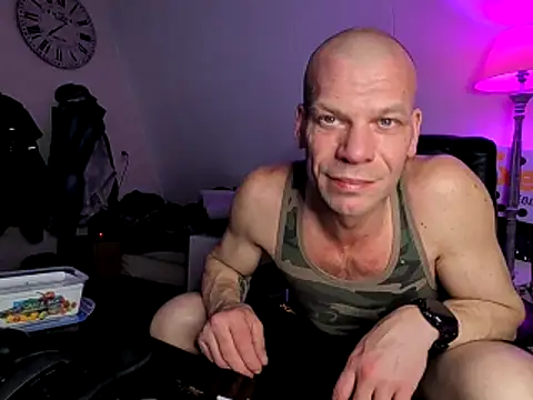 Kinky Play1 online show from March 8, 6:34 pm