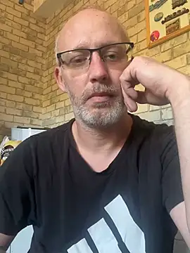 Cedric7653 online show from July 4, 8:39 am