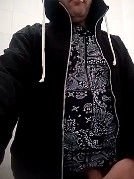 Romaeterna  online show from December 15, 4:37 pm