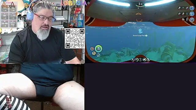 geekycastillo online show from May 19, 3:57 am