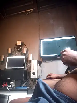 Pussylover911o online show from December 18, 5:58 am