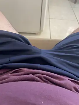 Gduende7 online show from December 5, 7:43 pm