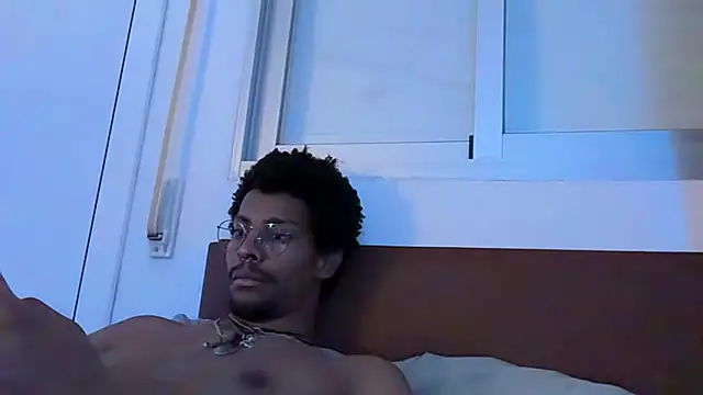 Albert Madrid online show from July 6, 4:53 pm
