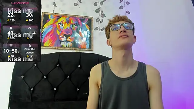 Erick Taylor3 online show from November 17, 6:11 pm